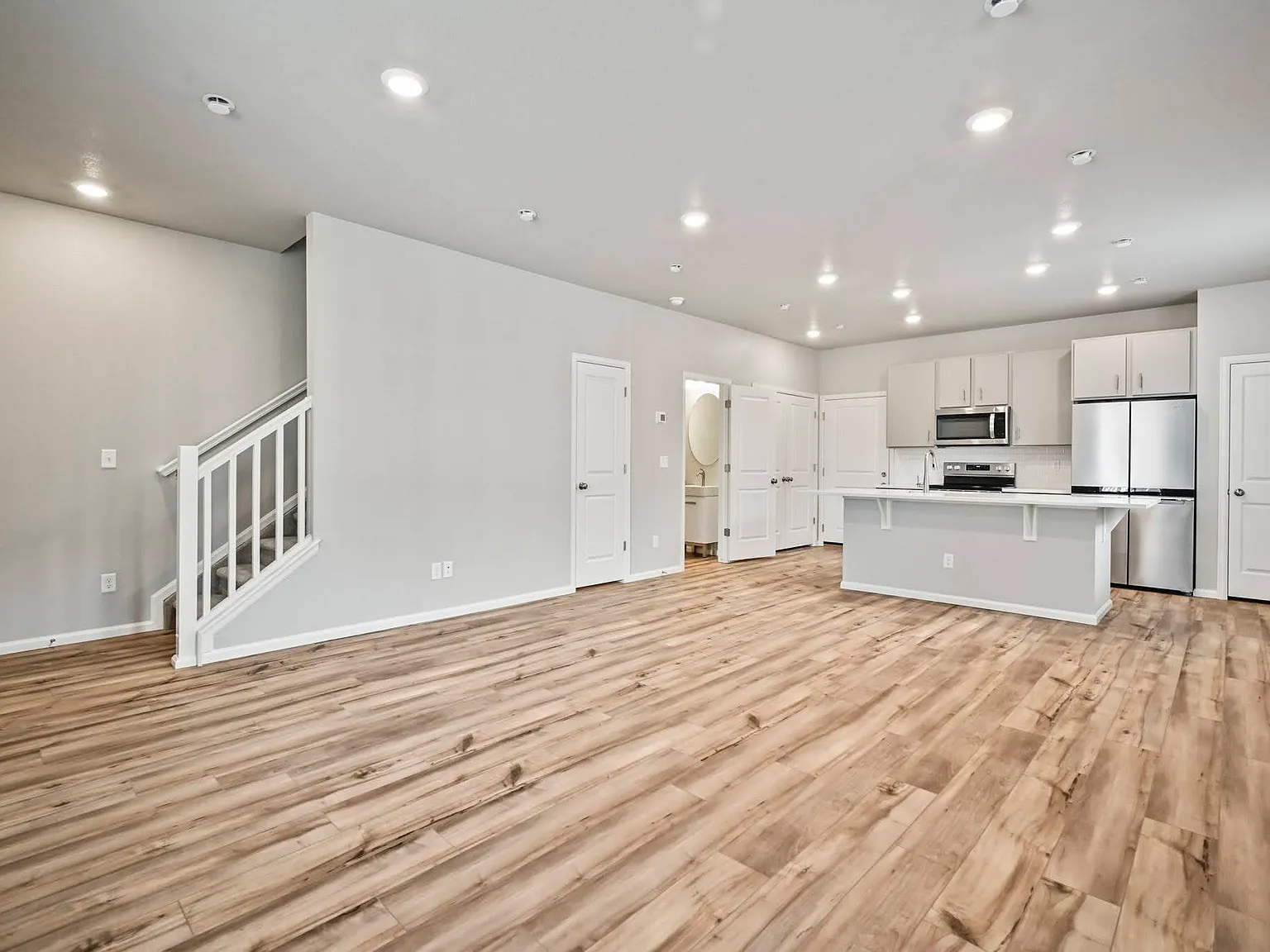 3 bed, 1490 sqft, $2,200 — Photo 3