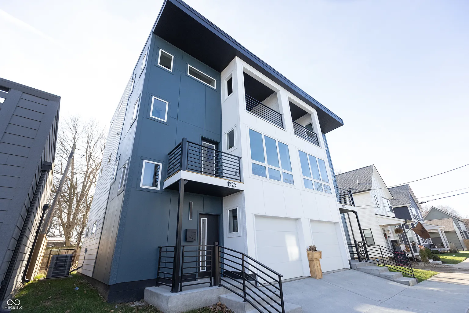 1525 Marlowe Ave photo 1