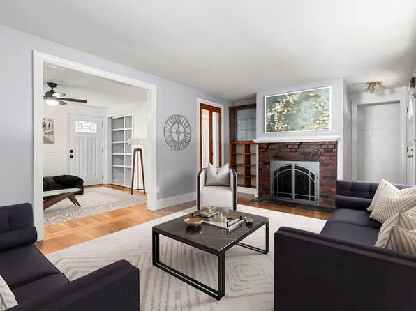 127 Whiting Ave, Dedham, MA 02026