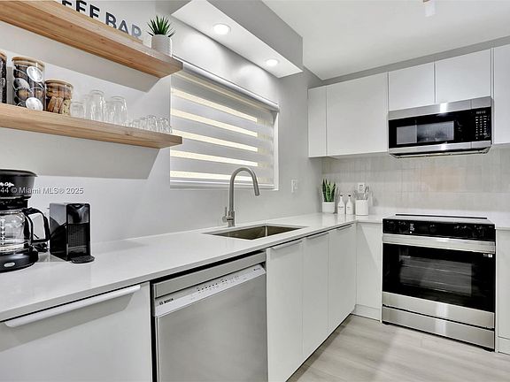 3rd image of 245 Deer Creek Blvd APT 1001