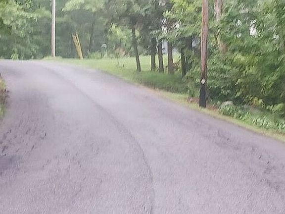 4th image of 129 Sandown Rd