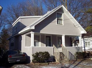 613 N Francis Ave, Lansing, MI 48912