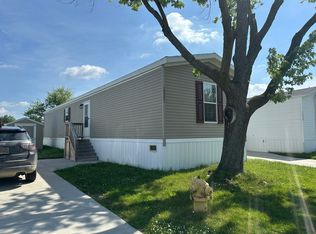 38000 Le Chateau Blvd #891, Clinton Township, MI 48038