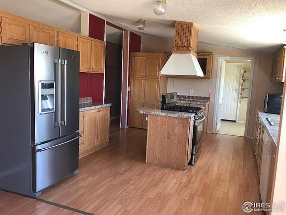 2nd image of 3373 Bluegrass Cir