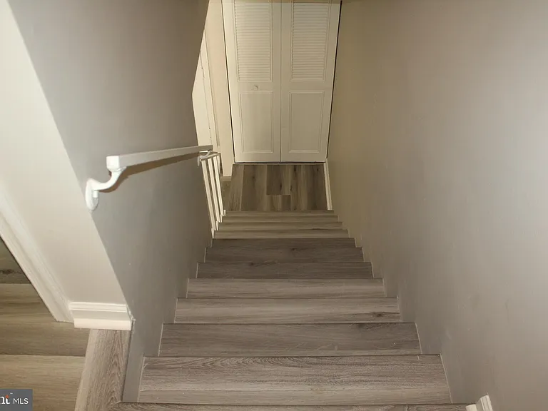 731 Denton Cir — Photo 14