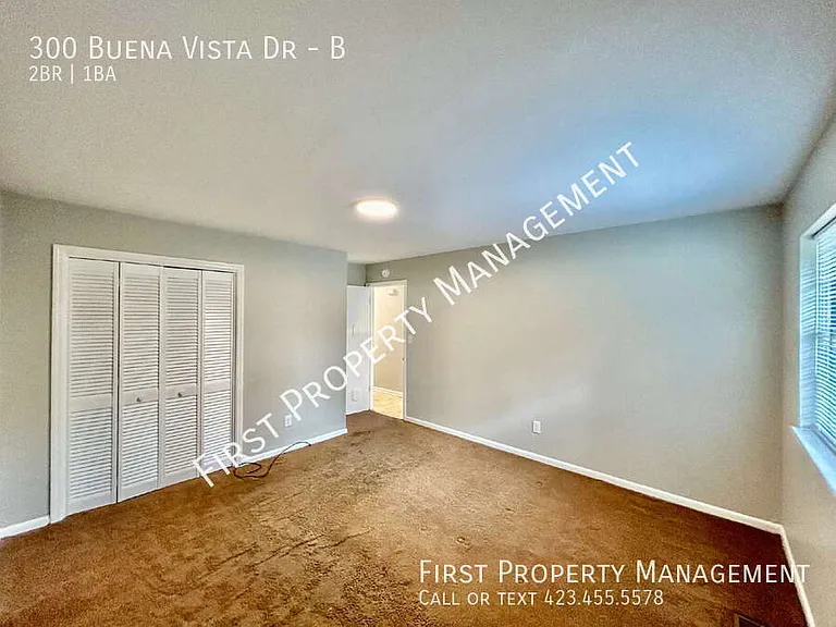 300 Buena Vista Dr #B — Photo 10