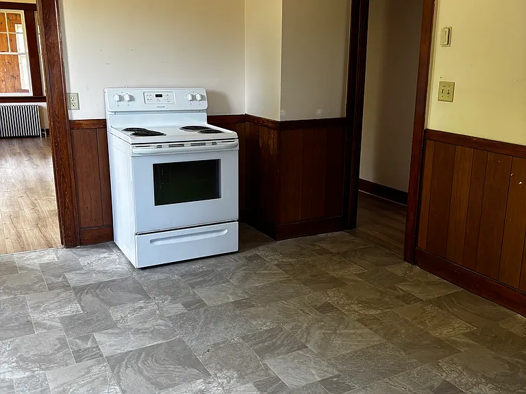 51A S Main St #A — Photo 8