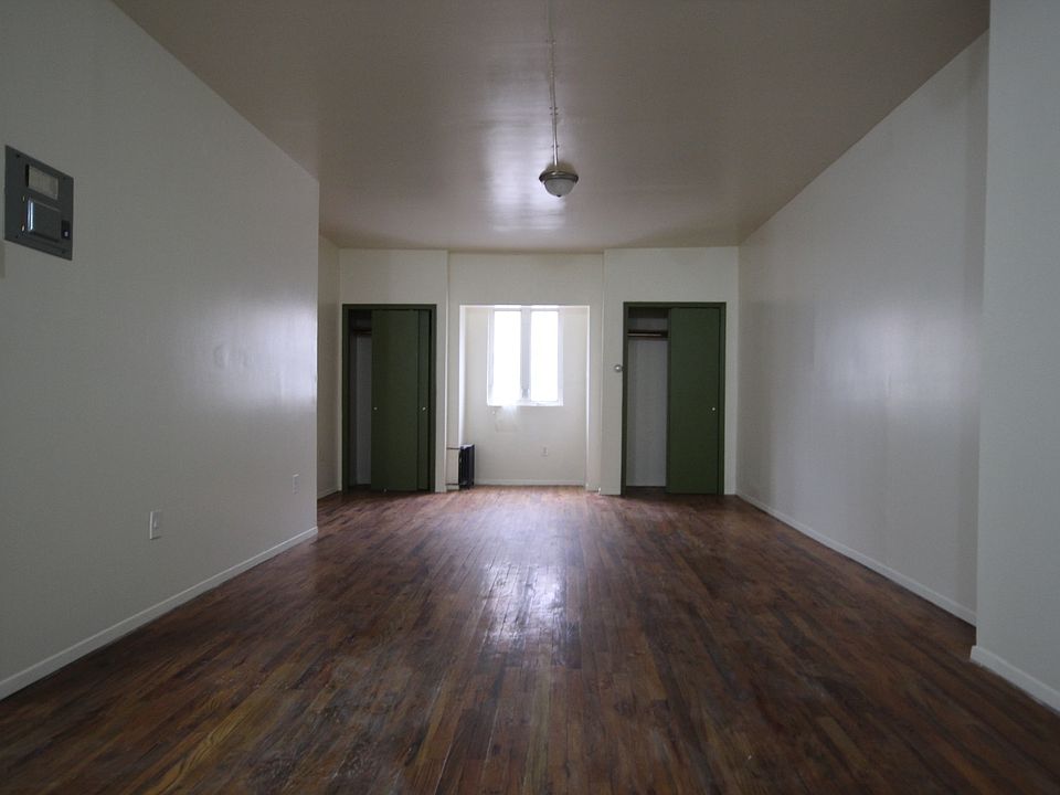 1st image of 699 Flushing Ave #1