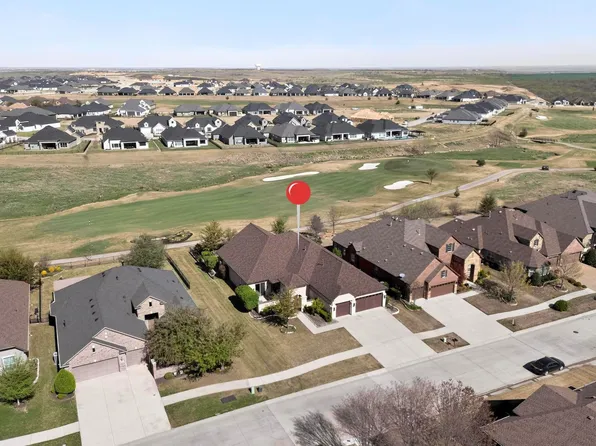 8708 Crestview Dr, Denton, TX 76207