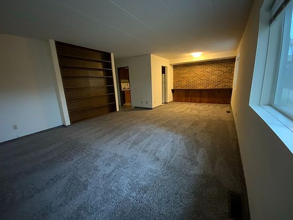 5th image of 1402 Bass Ave APT F1