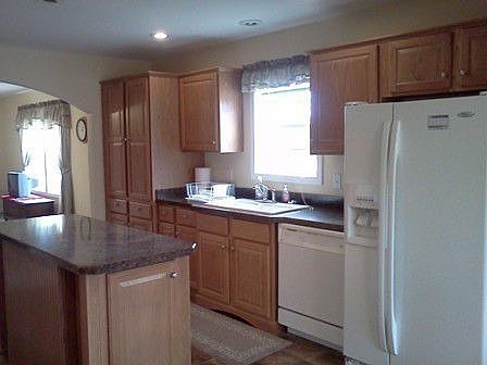 5th image of 523 E Starbuck Ln