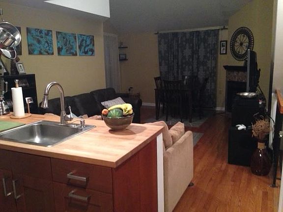3rd image of 4312 Pembrook Village Dr #7