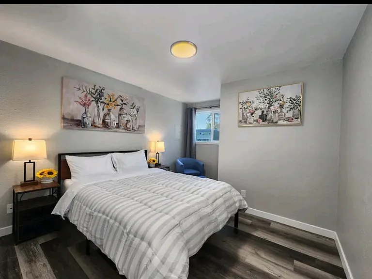 1737 S 305th Pl #D — Photo 4