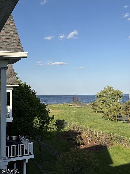1st image of 68 S Shore Dr