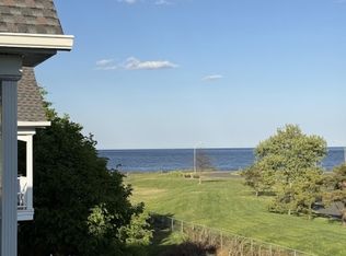 68 S Shore Dr, South Amboy, NJ 08879