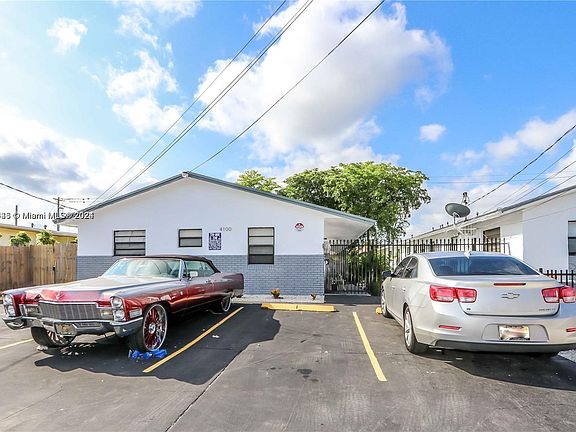 2nd image of 4100 SW 19th St