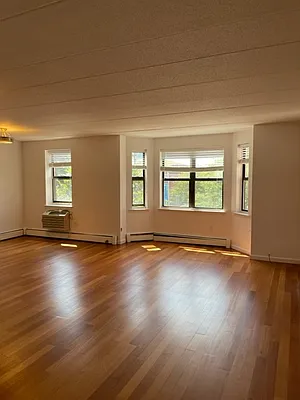 Rented by Bedford Brownstone Realty | media 5