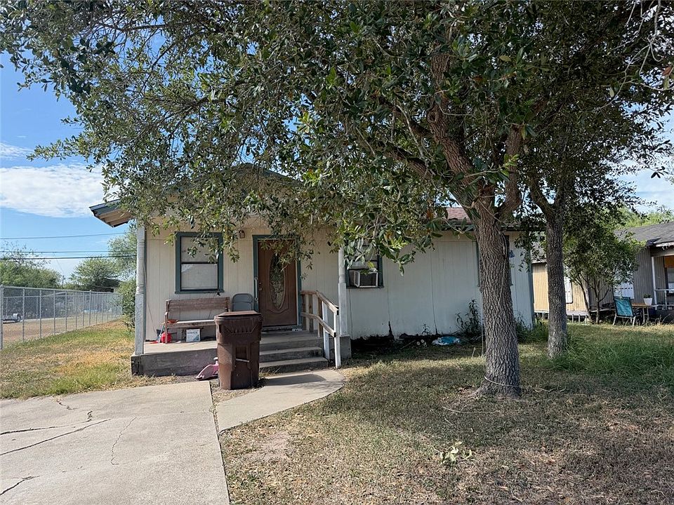 1st image of 1121 E Avenue D