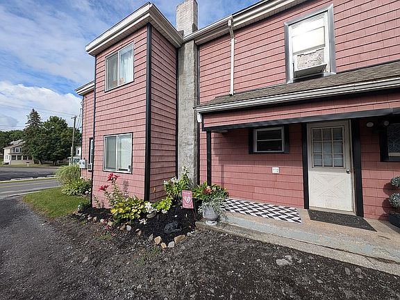 5th image of 2709 E Brutus St