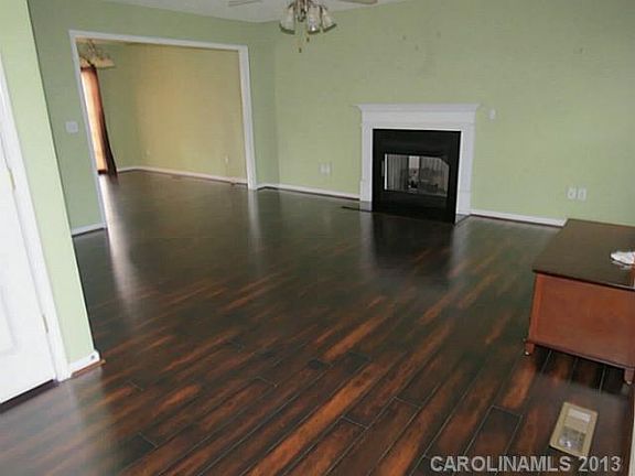 4th image of 102 Allendale Ct