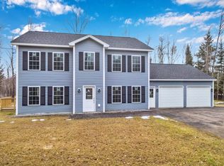 34 May Way, Sidney, ME 04330