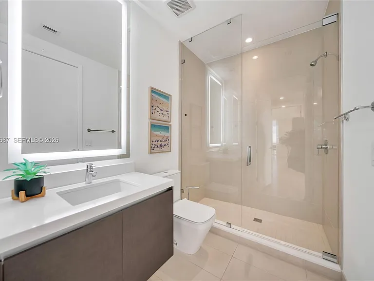 851 NE 1st Ave #Penthouse 4612 — Photo 27