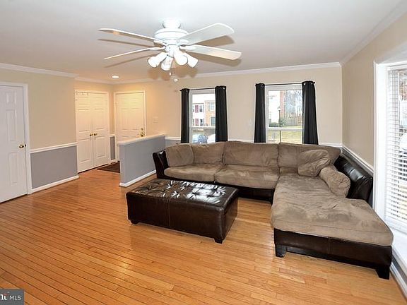 5th image of 6051 Rockton Ct