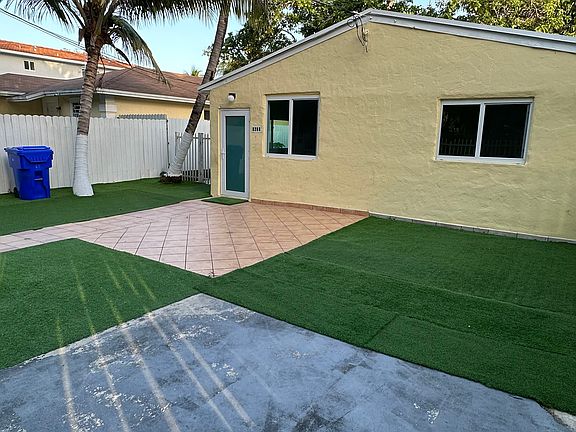 2nd image of 1280 NW 31st St