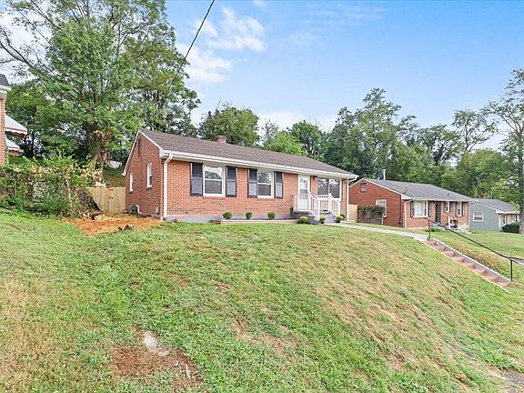 2nd image of 4928 Rowe Ridge Rd NW