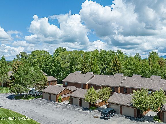 2nd image of 430 E Sagebrush Dr #3-G