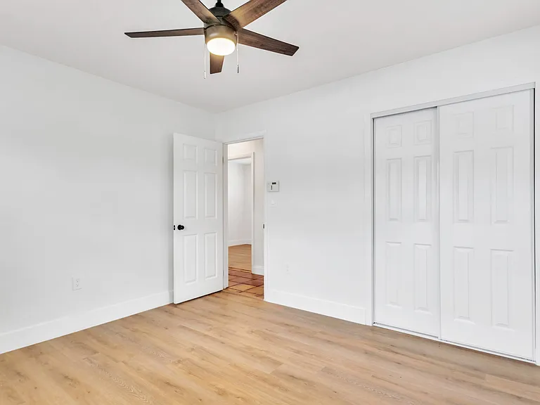 10015 SW 85th Ter — Photo 6