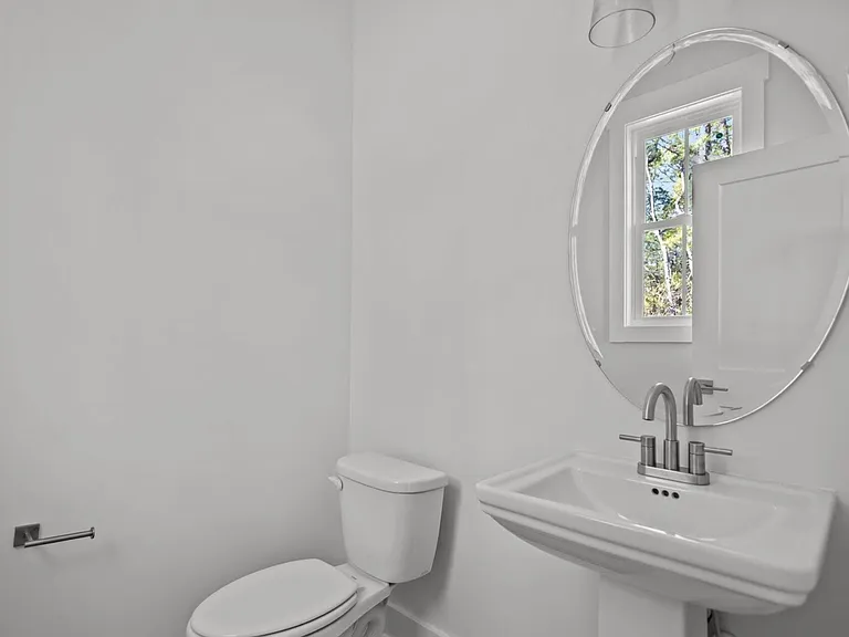 4772 Yellowood Dr — Photo 30