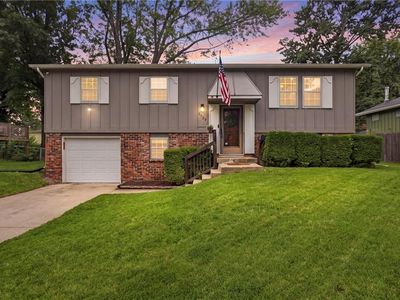1729 W Normandy Dr, Olathe, KS, 66061
