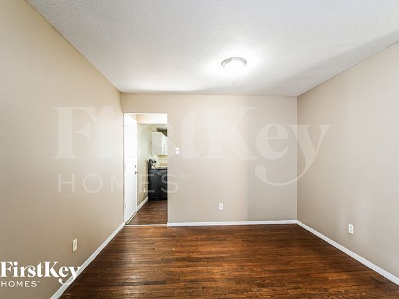5th image of 2030 E Humes Ln
