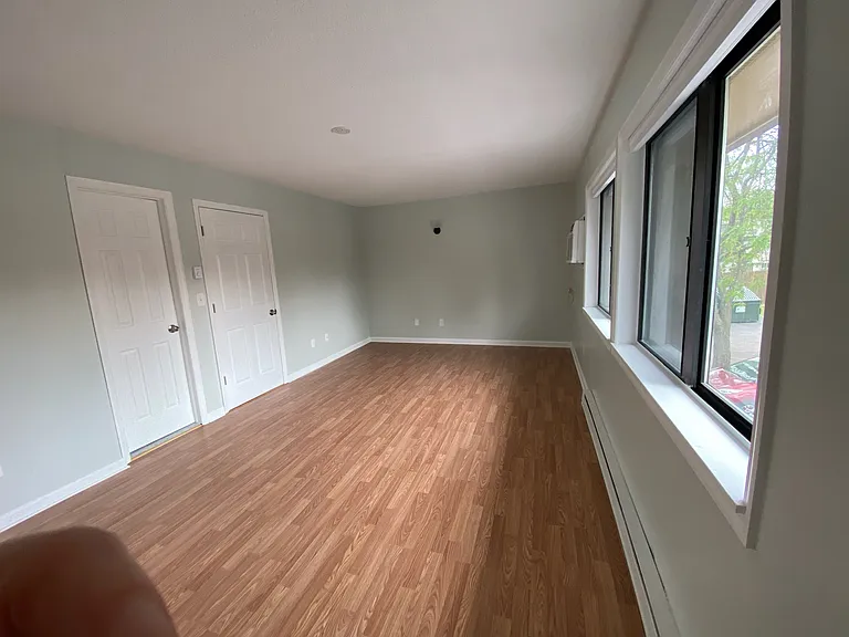 59 Hudson Heights Dr — Photo 18