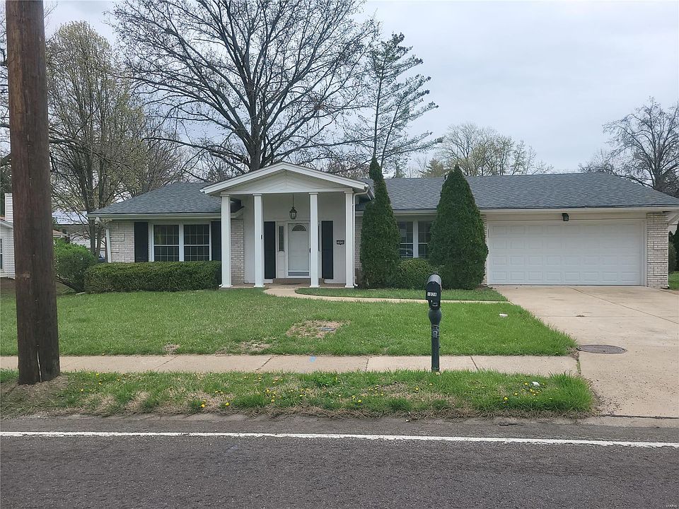 1st image of 1028 Ross Ave