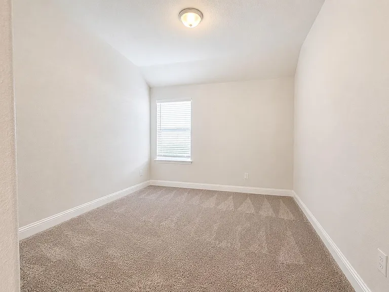 1212 Castiglione Ln — Photo 13