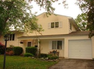 57 Saint Marys Dr, Succasunna, NJ 07876