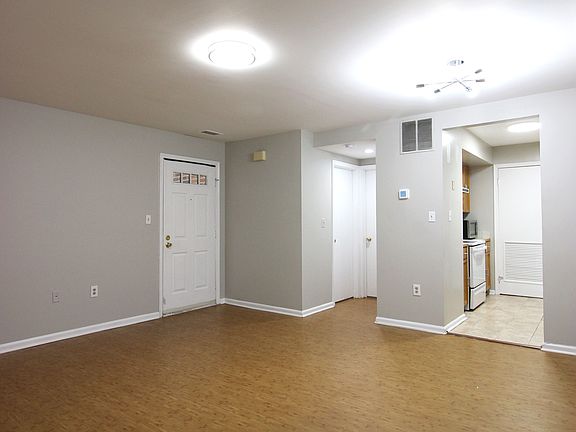 4th image of 2604 S Arlington Mill Dr APT I