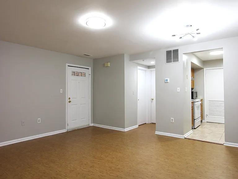 2604 S Arlington Mill Dr #I — Photo 4