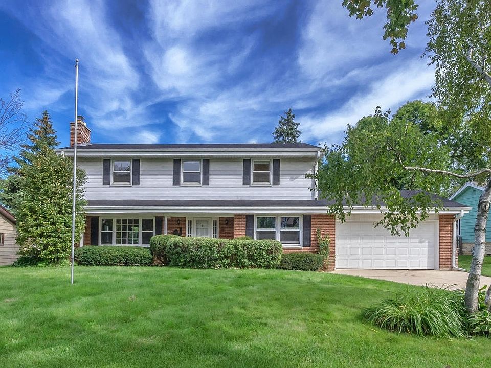 1st image of 12042 Meadow Ct