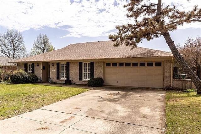 1st image of 3621 Wayland Dr