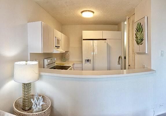 5th image of 670 Ponce De Leon Ave #1012