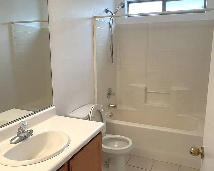 8501 W Hazelwood St — Photo 13