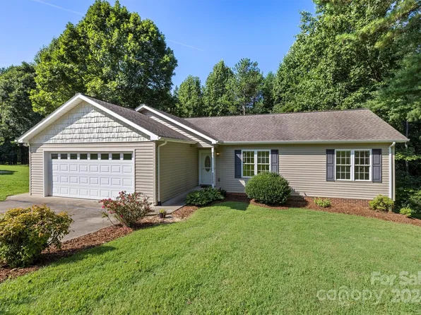 5252 Tornado Cir, Granite Falls, NC 28630