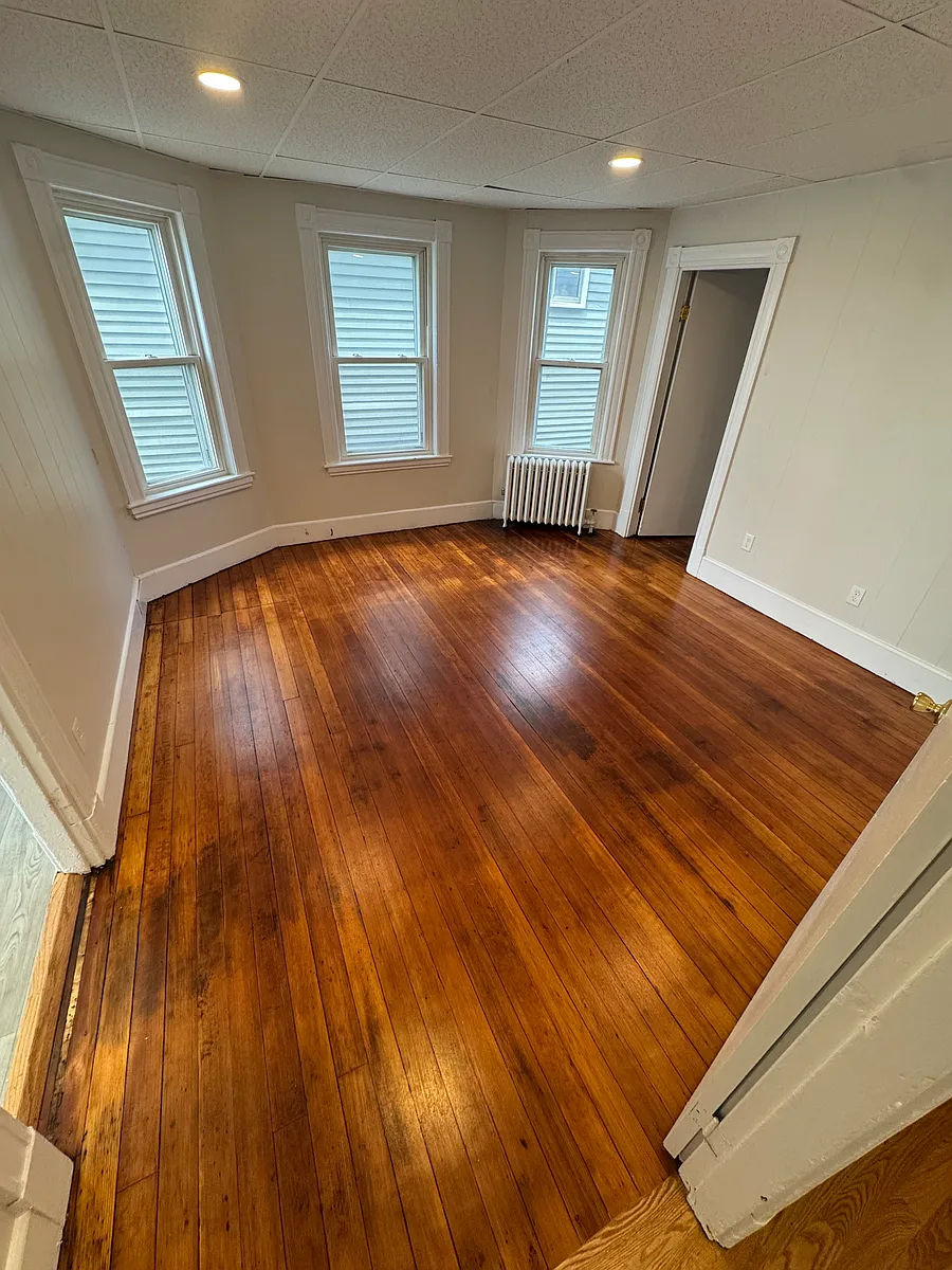 Building Photo - 507 Shirley St #2