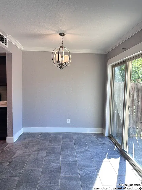 2 bed, 1.5 bath, 1000 sqft, $1,400 — Photo 3