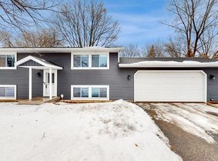 10225 99th Ave N, Maple Grove, MN 55369