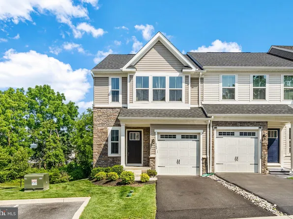 149 Mulberry Dr, Malvern, PA 19355