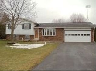1034 S 300 E, La Porte, IN 46350